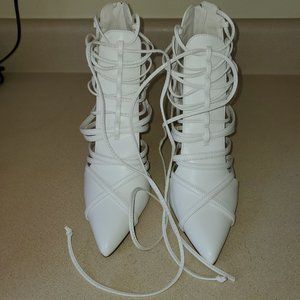 Shoe Dazzle Marshalle White Heels